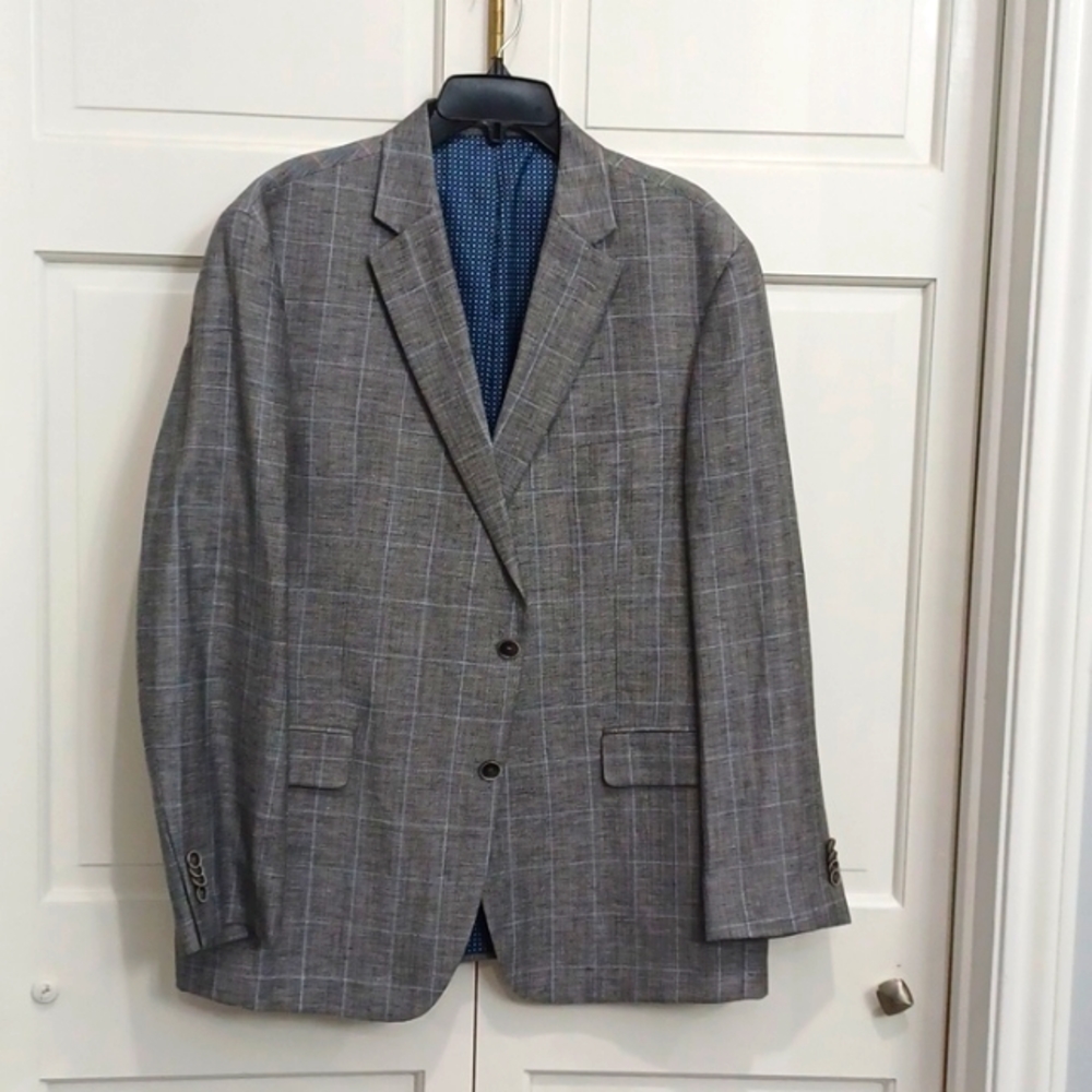 Joseph Abboud 44R light blue and gray plaid sports coat.